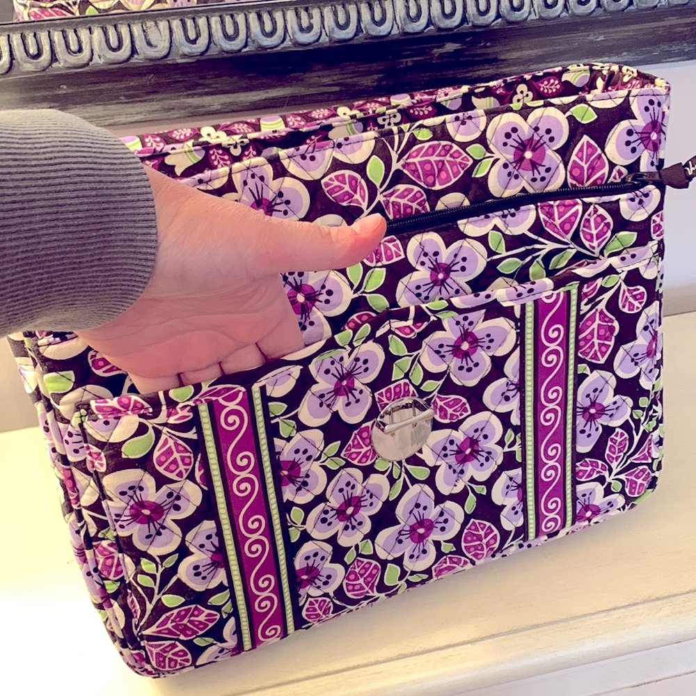 ❤️ NWOT Vera Bradley Plum Petals Attaché Messenger Bag - Picture 5 of 5